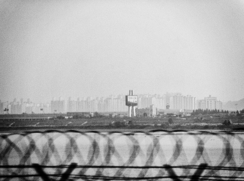 Seoul – Fenced Han River