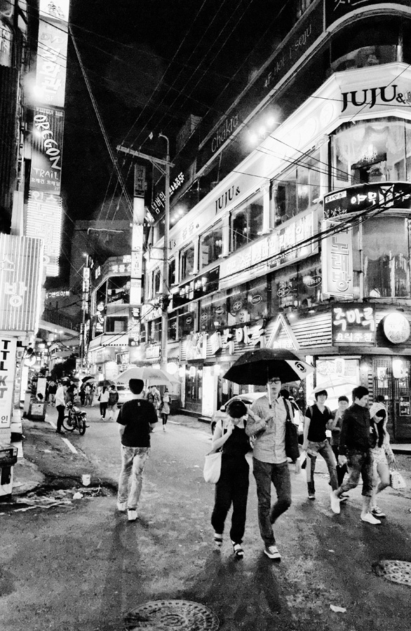 Seoul – Sinchon at Night